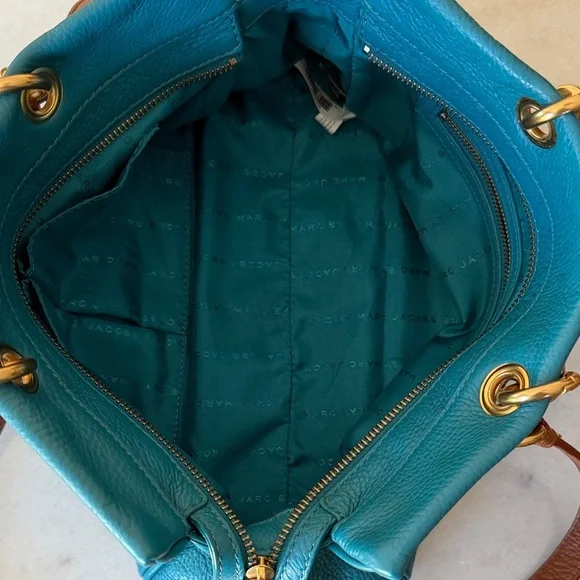 Marc by Marc Jacobs Too Hot to Handle Handbag - Picture 8 of 13